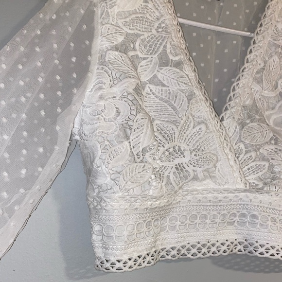 White lace crop top - Picture 5 of 8